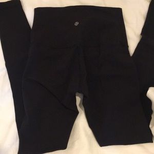 Lululemon leggings size 4
